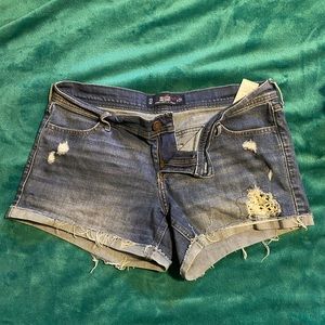 Hollister Jean shorts